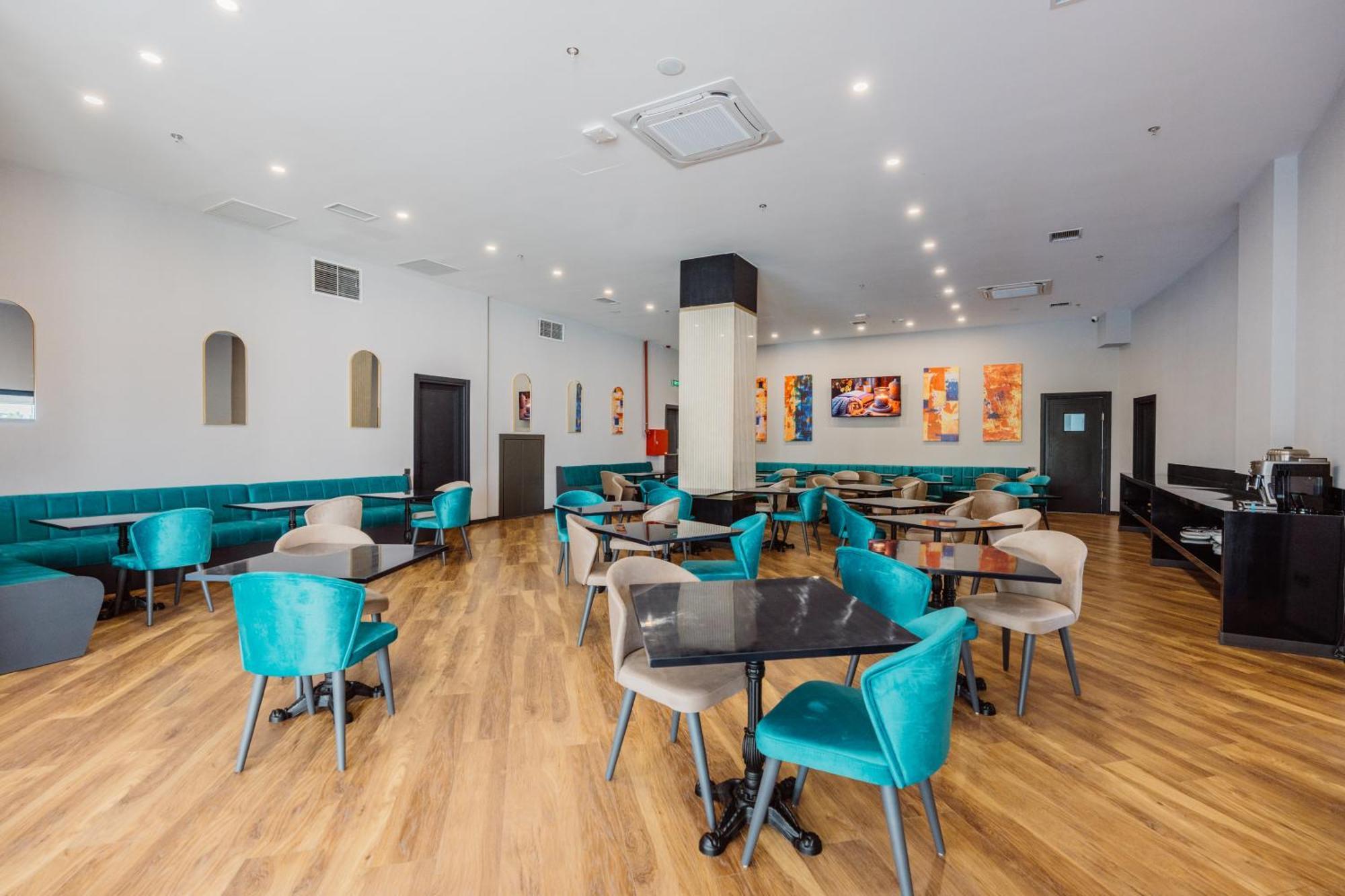 Hotel Navi Батуми Екстериор снимка
